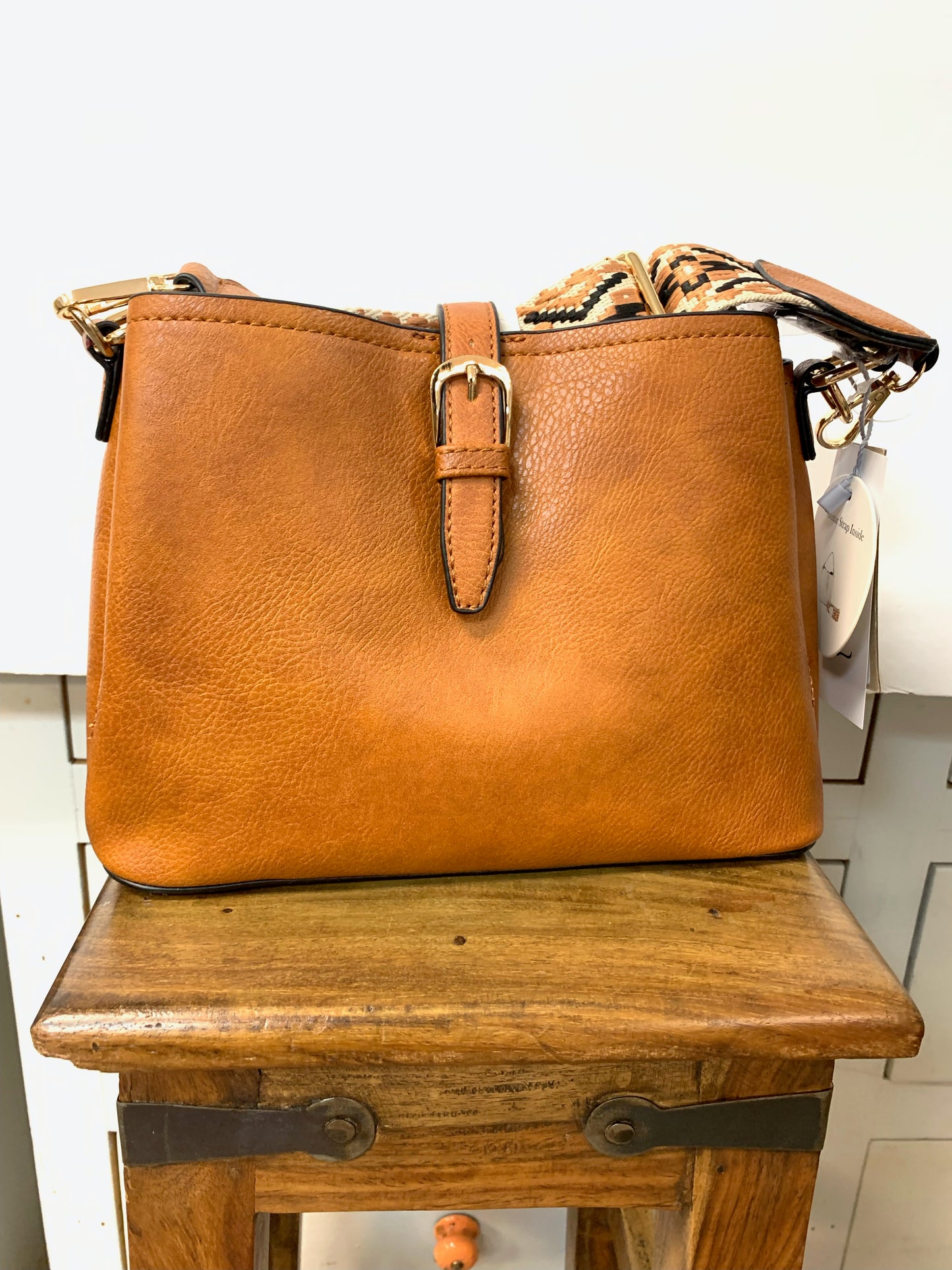 SMALL PURSE WITH GUITAR STRAP