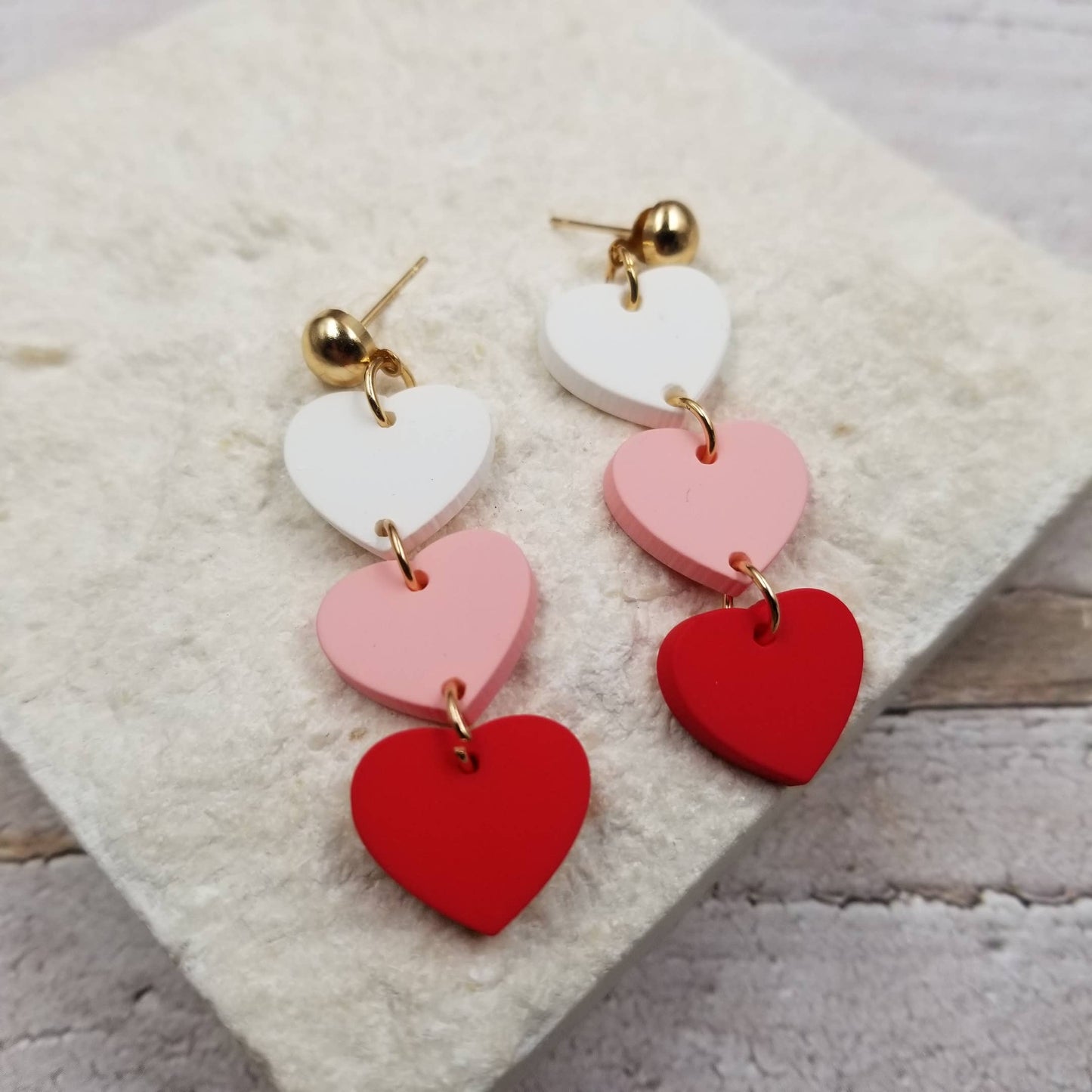 3 Colored Hearts Earrings