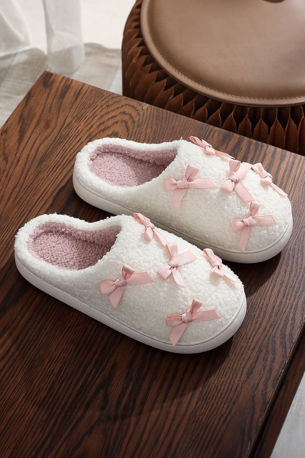 Ribbed Bow Decor Plush Slippers
