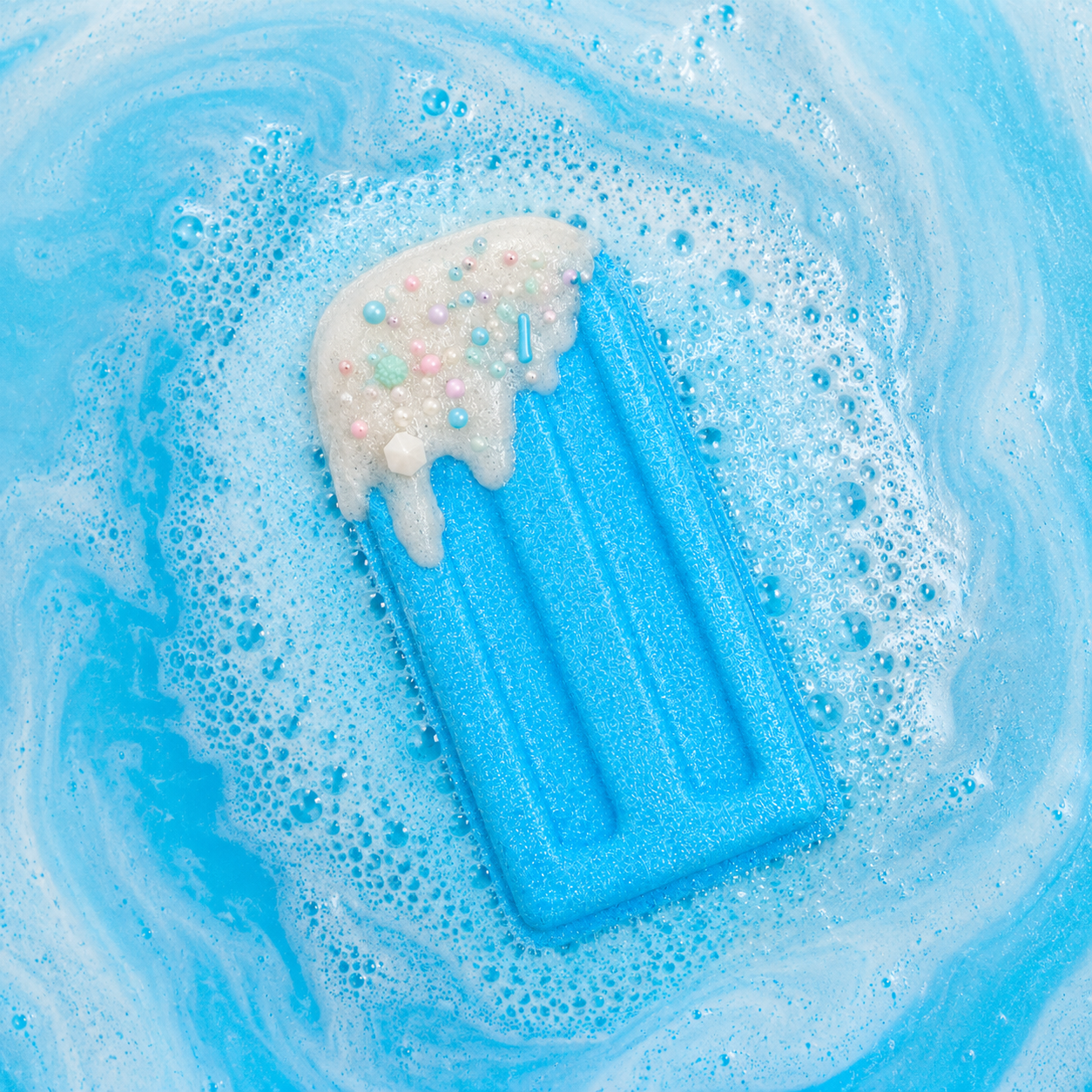 Blue Popsicle Prize Inside Bath Bomb