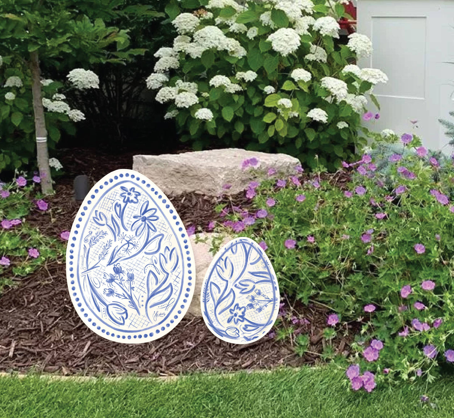 Blue Chinoiserie Bunny and Easter Eggs Collection