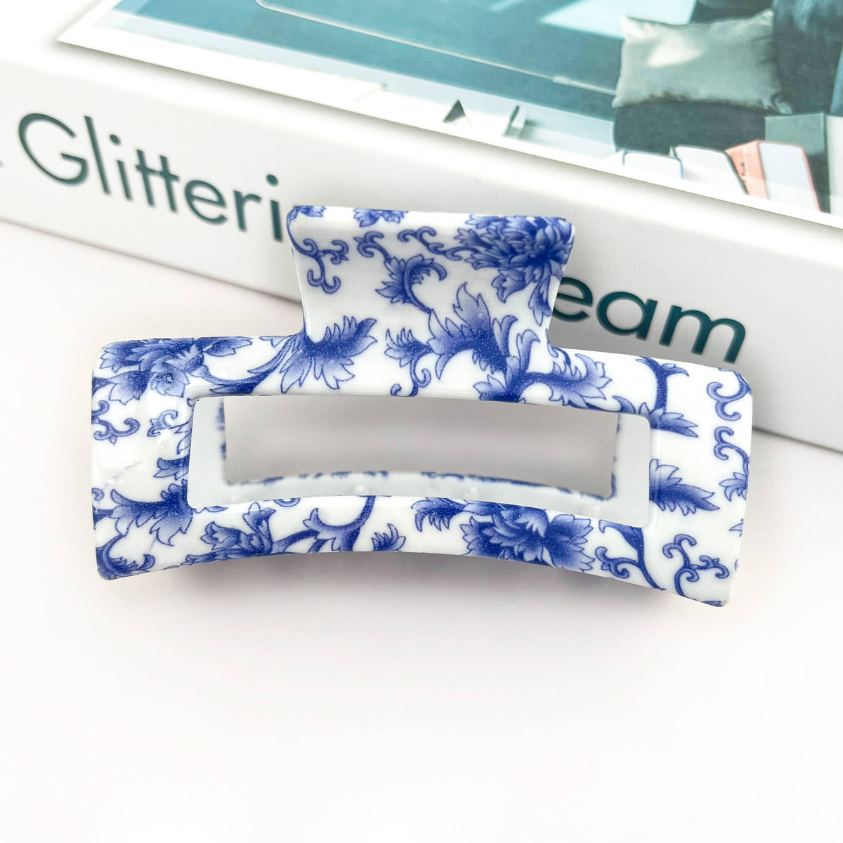 Blue and White Porcelain Textured Claw Clip