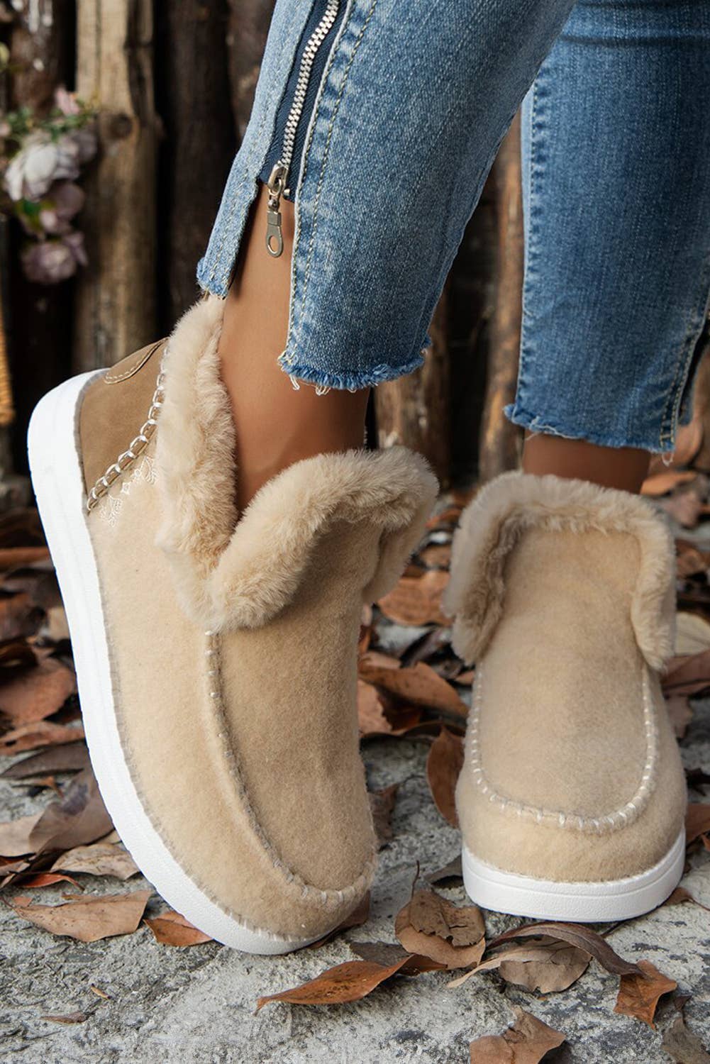 Suede Stitching Plush Lined Ankle Boots