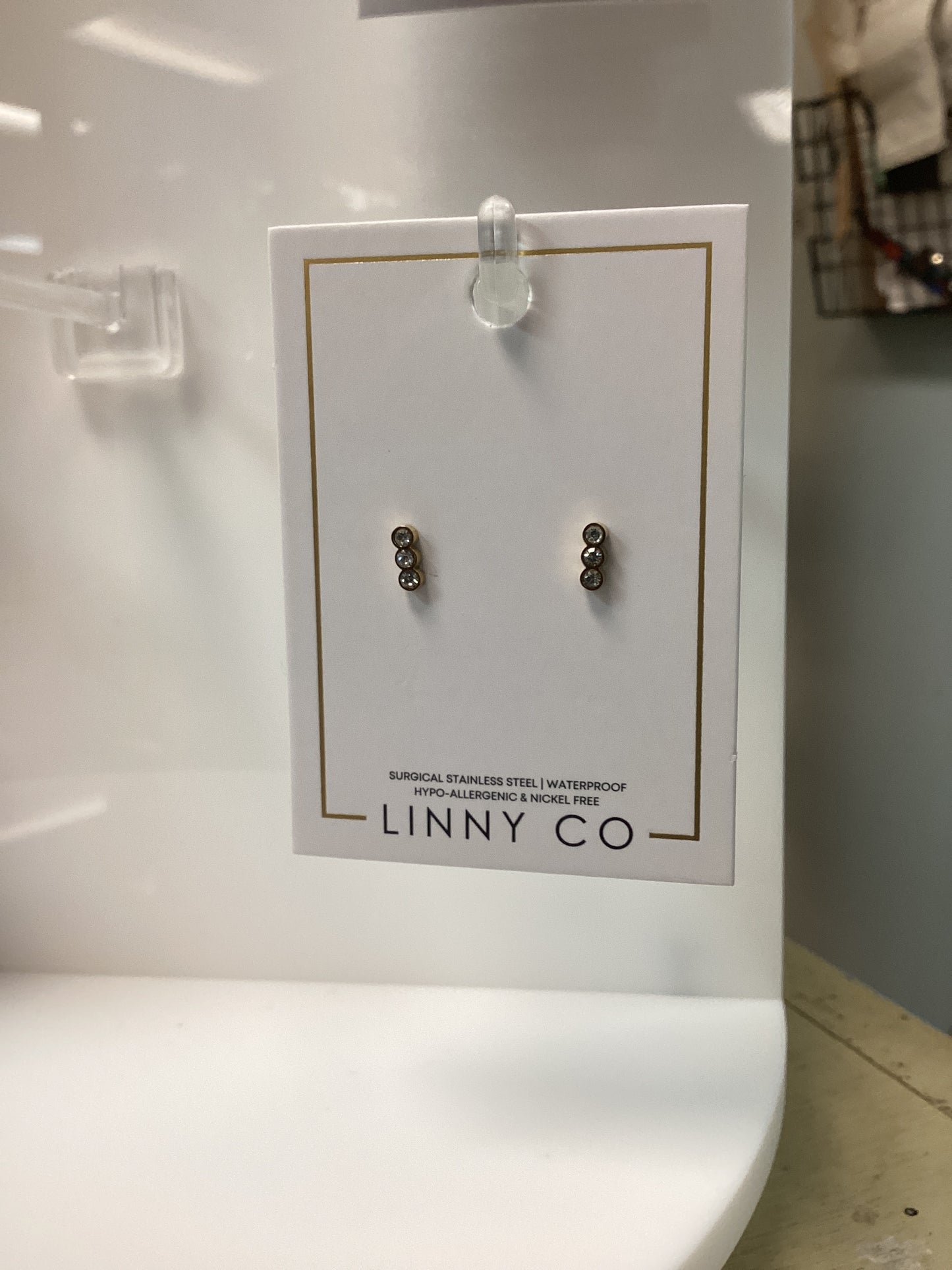 Linny Co Poppy