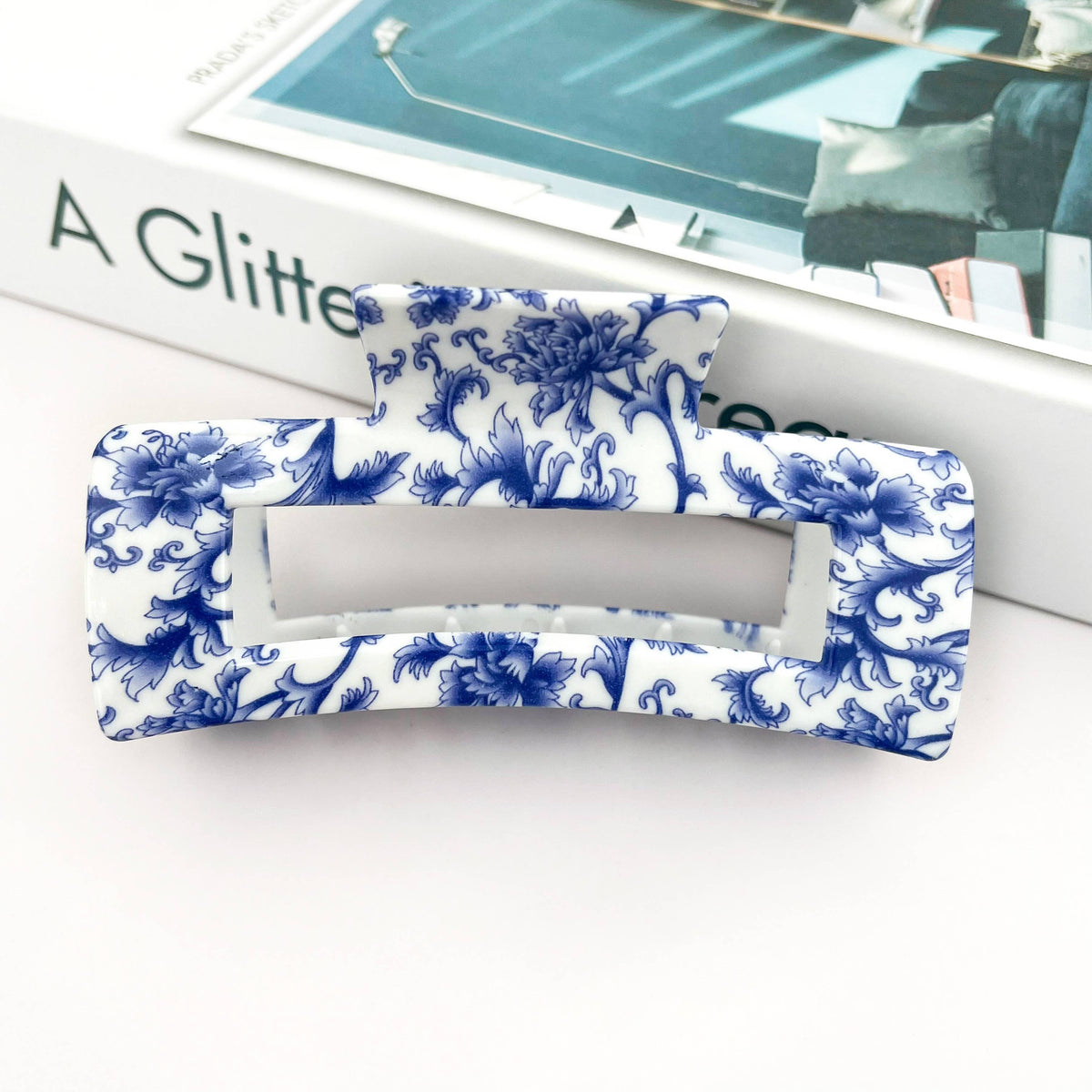 Blue and White Porcelain Textured Claw Clip