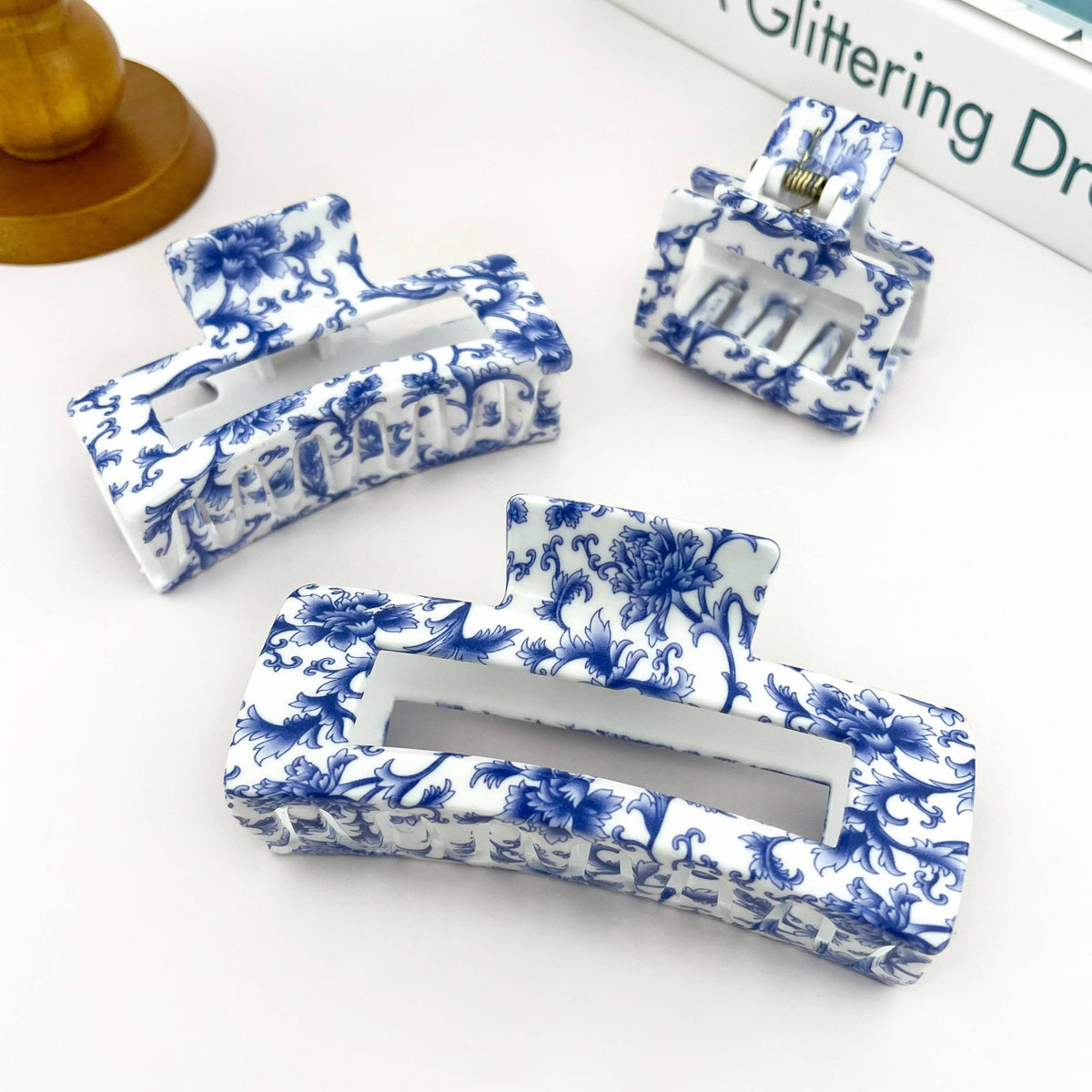 Blue and White Porcelain Textured Claw Clip