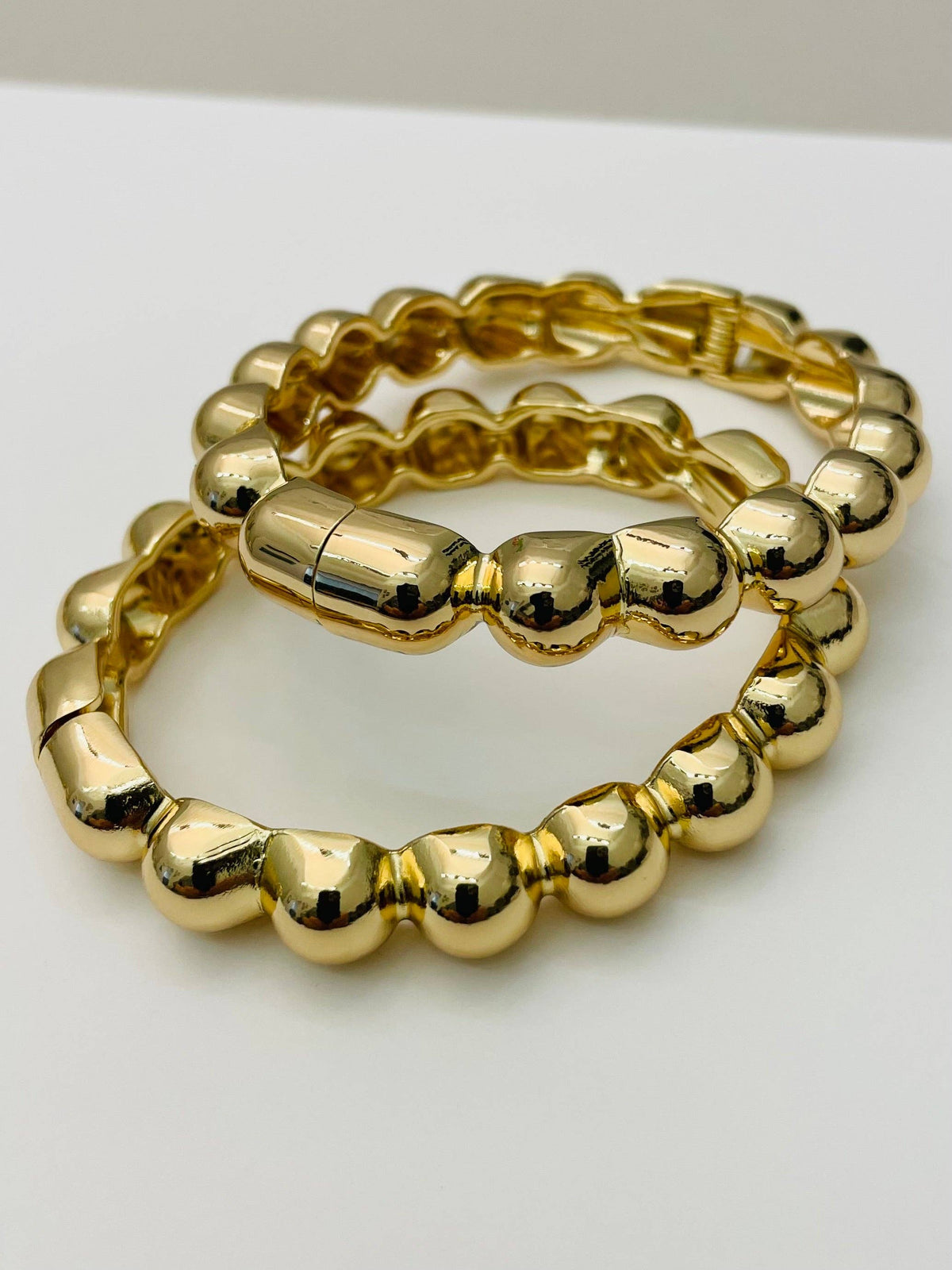 CHIC - Bubble Hinged Bracelet (gold) BR503