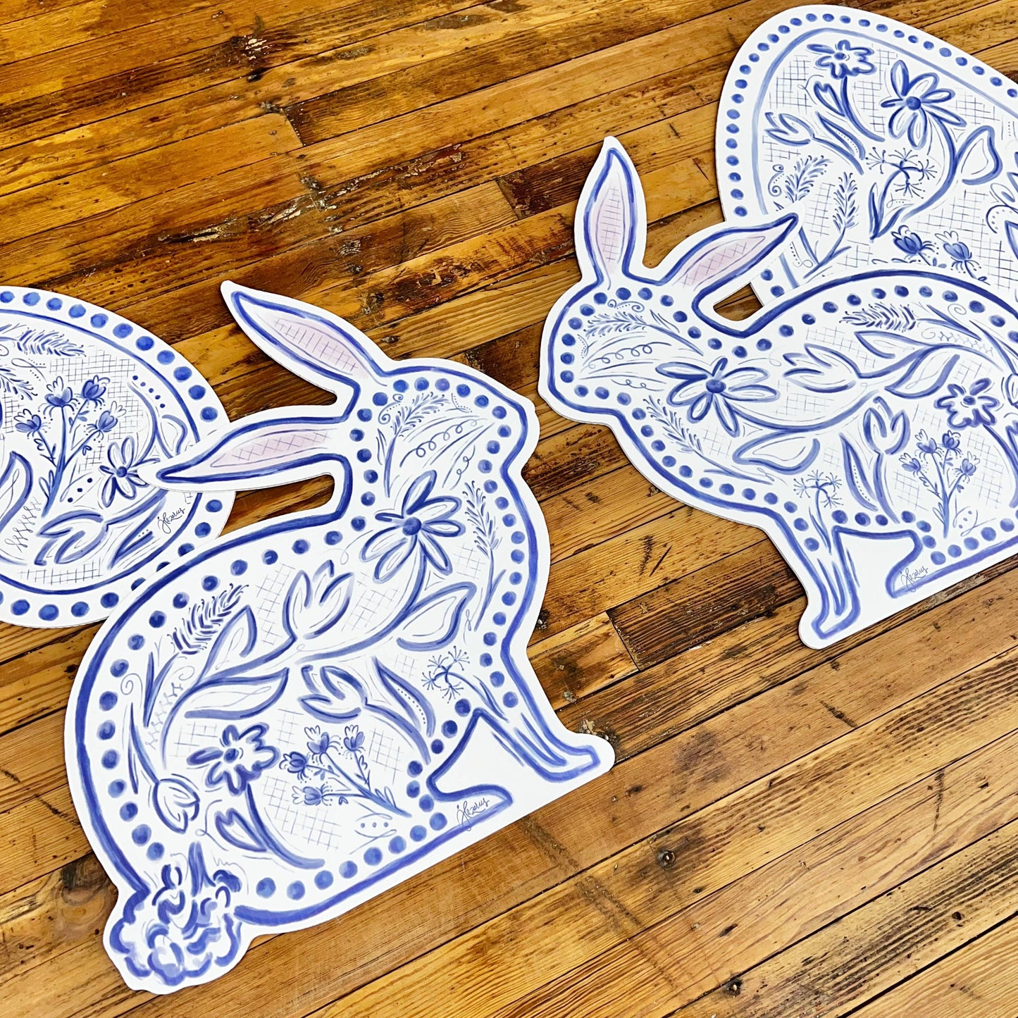 Blue Chinoiserie Bunny and Easter Eggs Collection