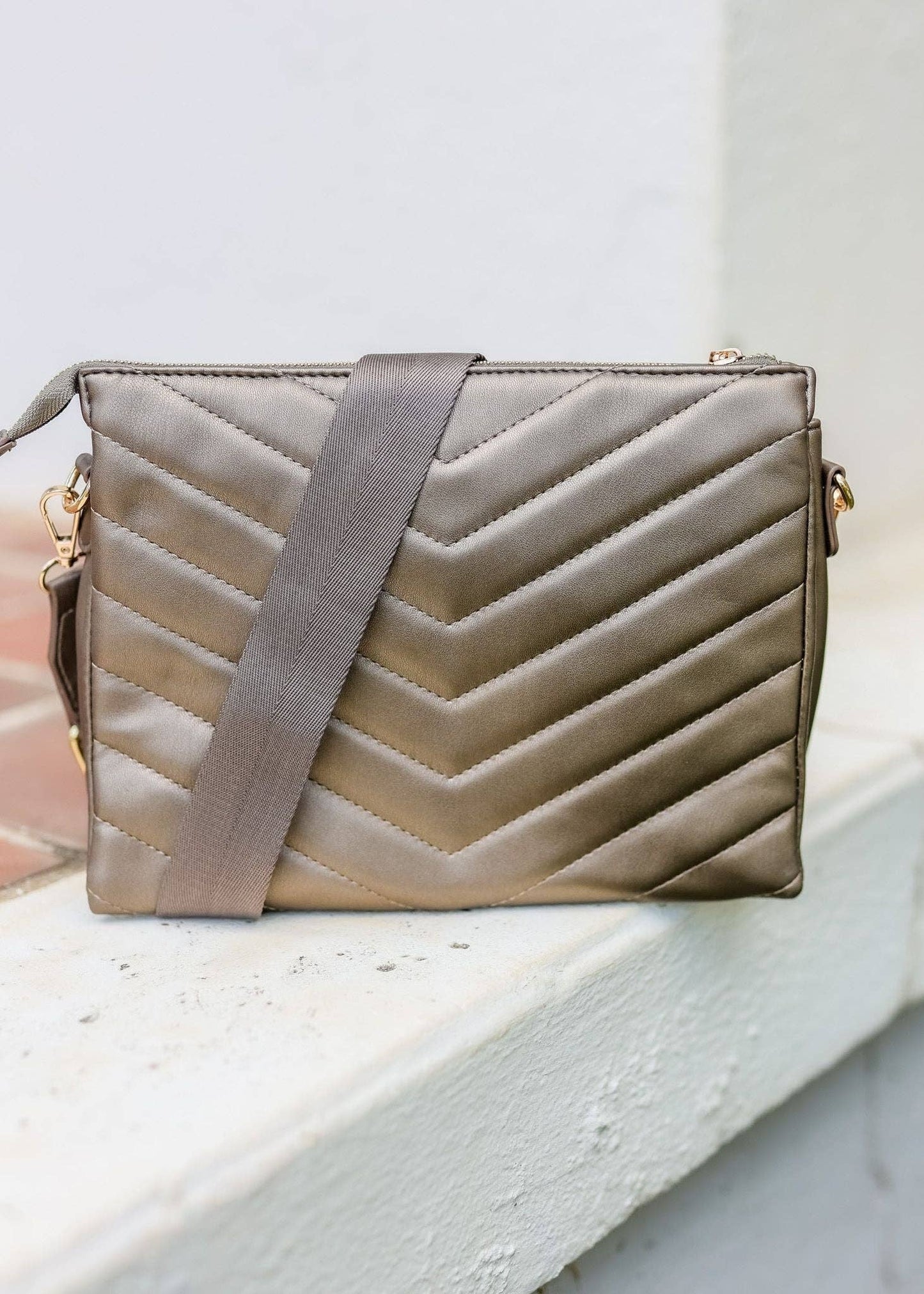 Ariana Quilted Crossbody BRONZE