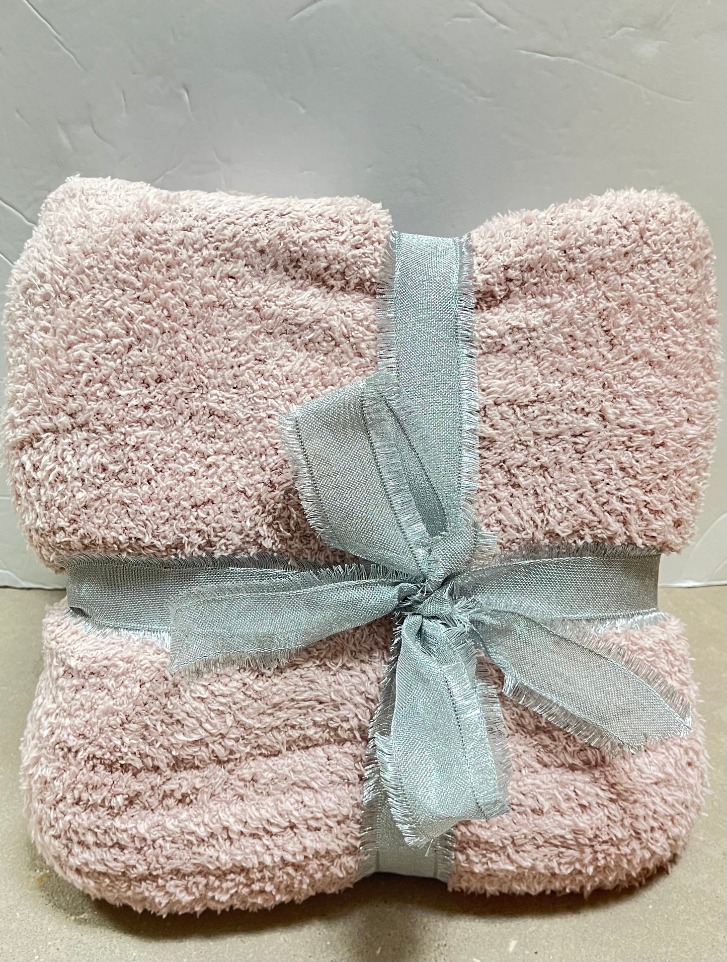 Soft Fluffy Knit Blanket